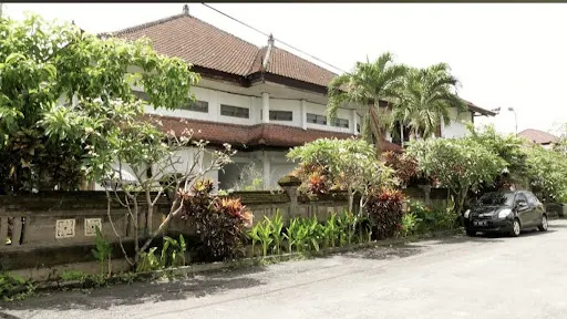 Kost Murah di Kerobokan Kaja Kecamatan Kuta Utara Kabupaten Badung Bali c07