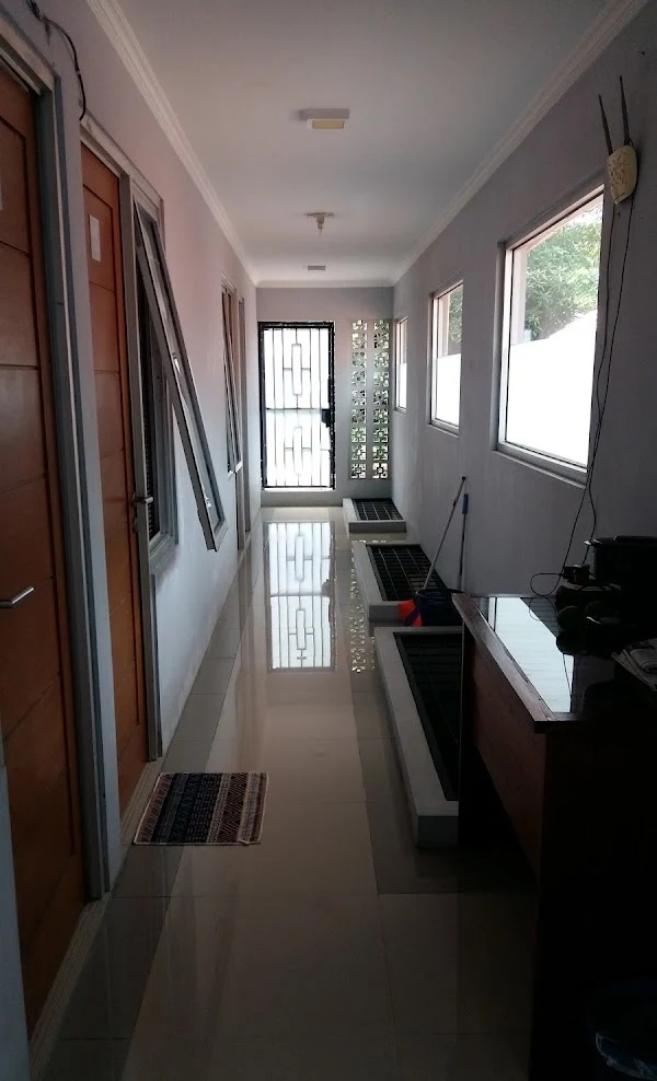 Kost Murah di Senayan Kecamatan Kebayoran Baru Kota Jakarta Selatan Daerah Khusus Ibukota Jakarta 58j
