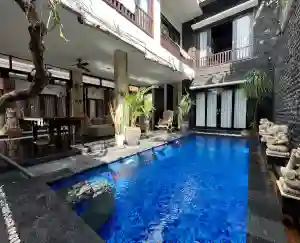 Guesthouse Murah di Seminyak Kecamatan Kuta Kabupaten Badung Bali