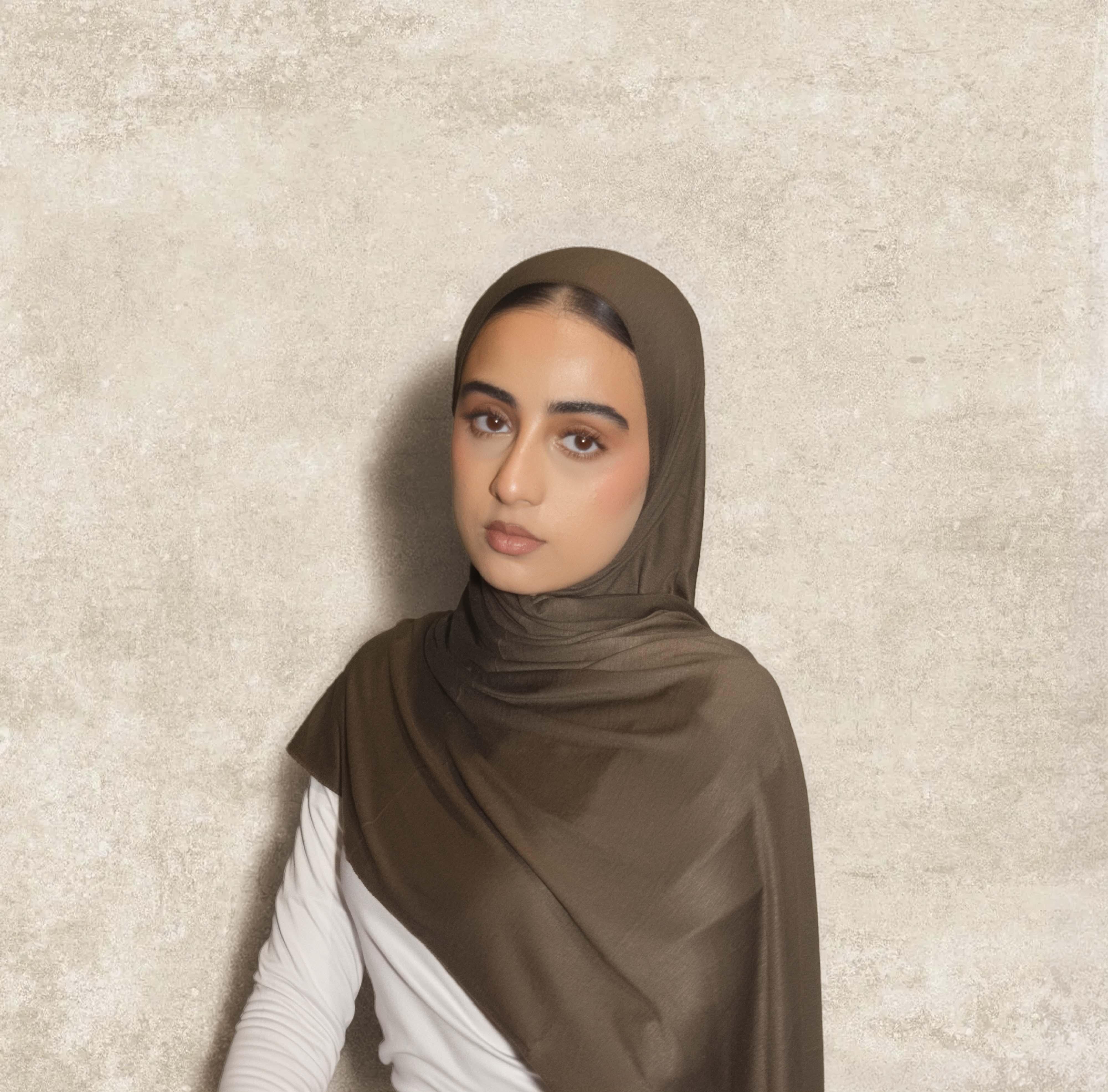 Khaki (previously Emerald)