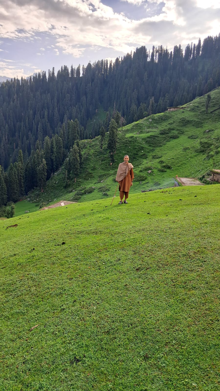 Kashmir Pir-Panjal Lakes photograph 9