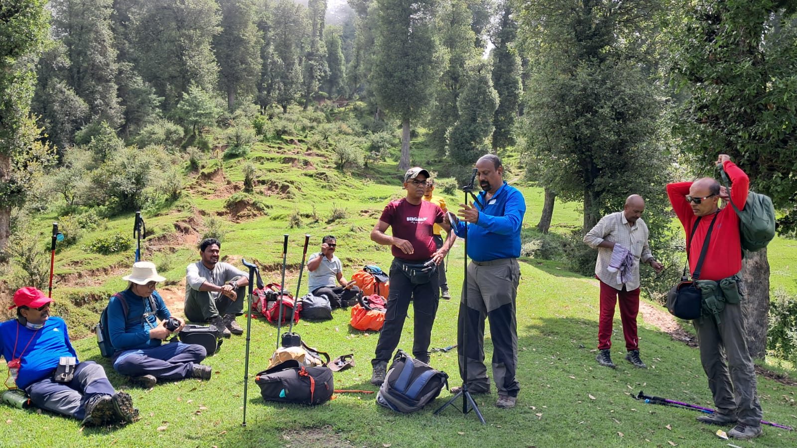 Kashmir Pir-Panjal Lakes photograph 12
