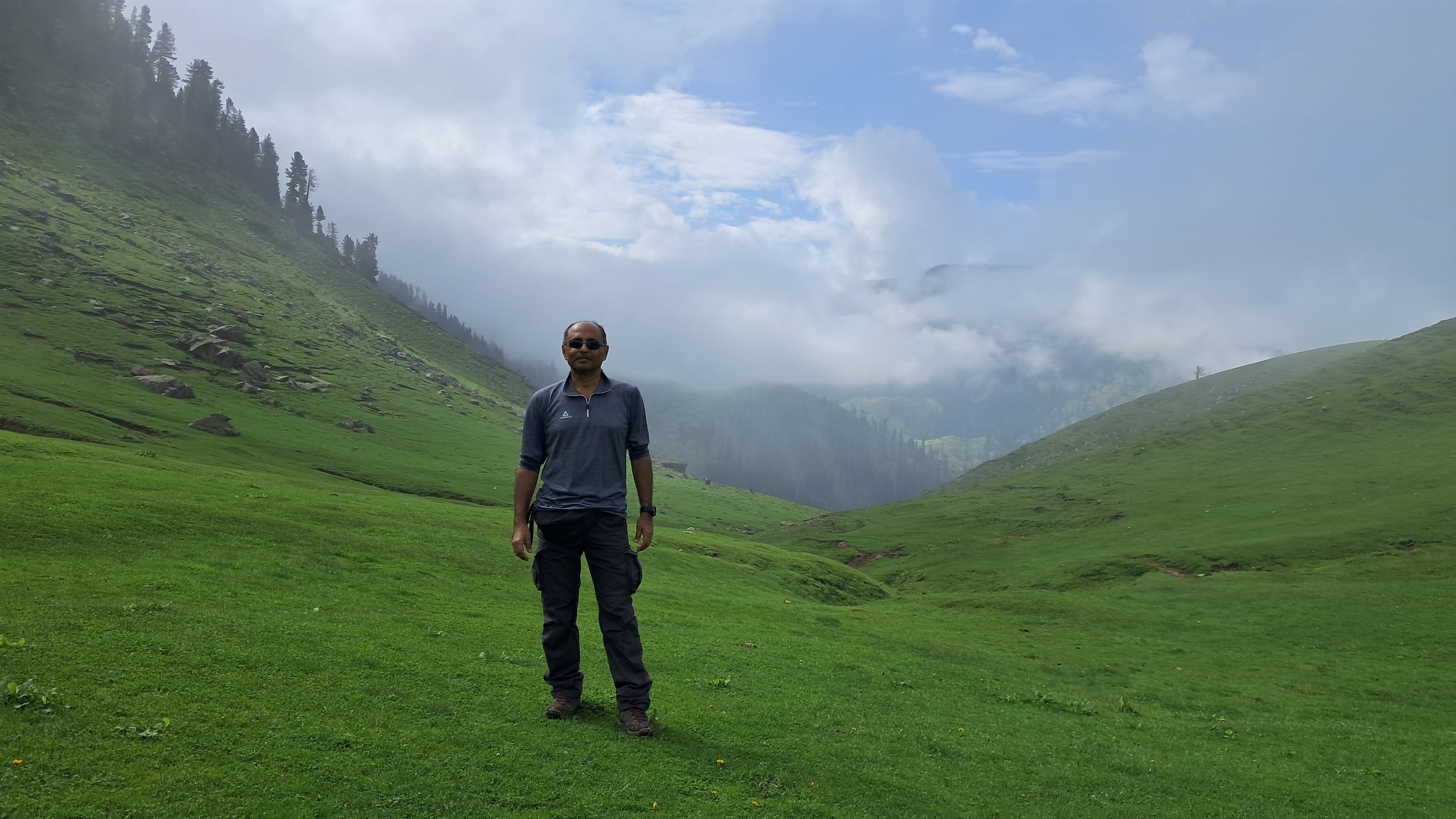 Kashmir Pir-Panjal Lakes photograph 5