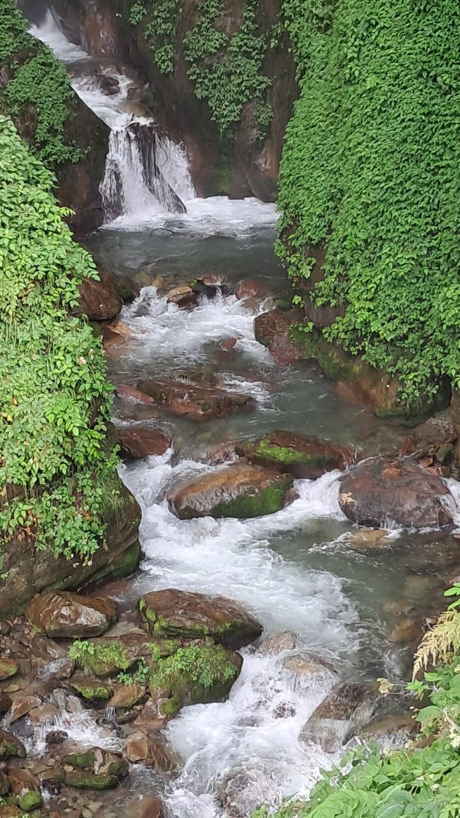 Kashmir Pir-Panjal Lakes photograph 3