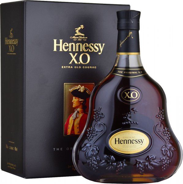 Hennessy XO Cognac with Gift Pack