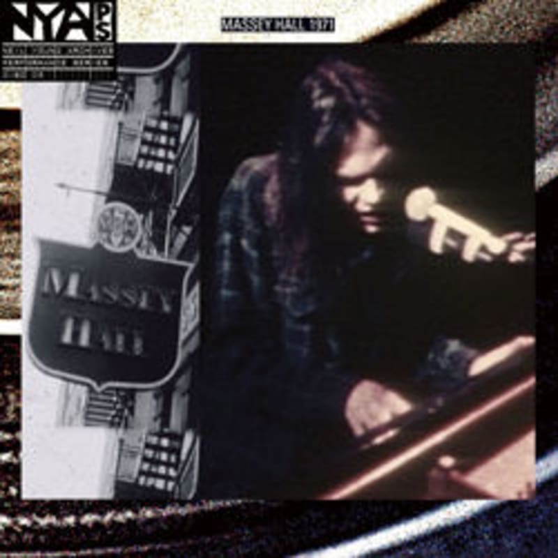 Live At Massey Hall 1971