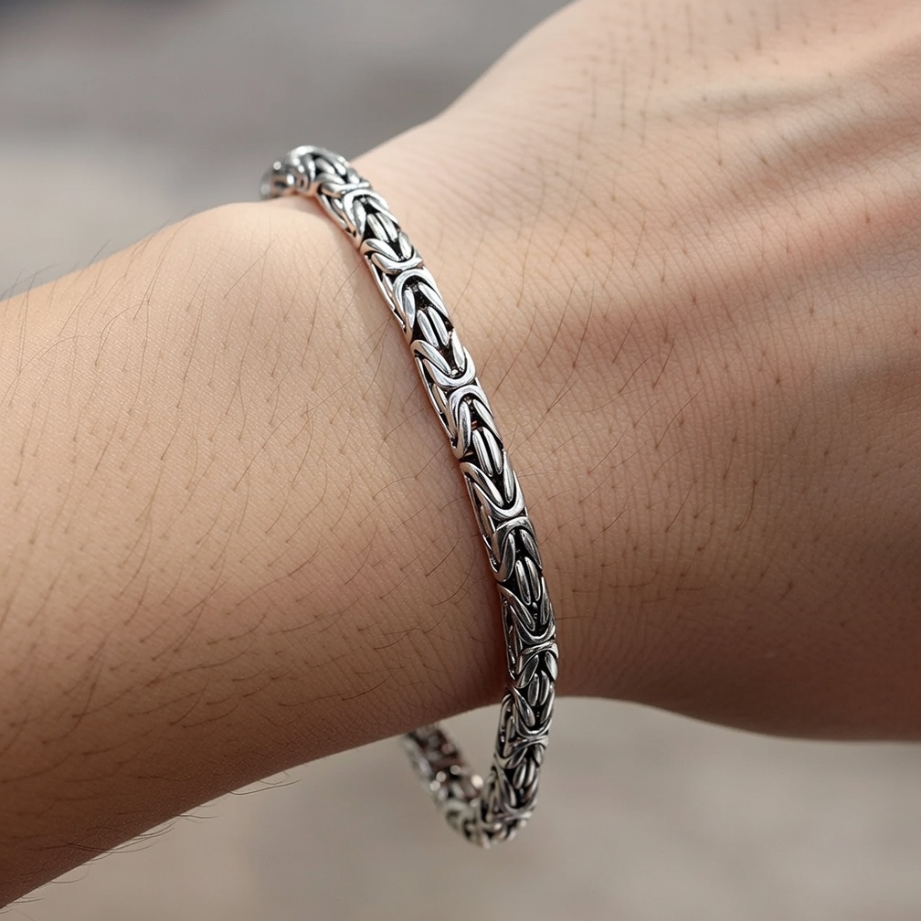 Sterling Silver 925 Round Chain Byzantine Bracelet "Tara" - Silver Image 2