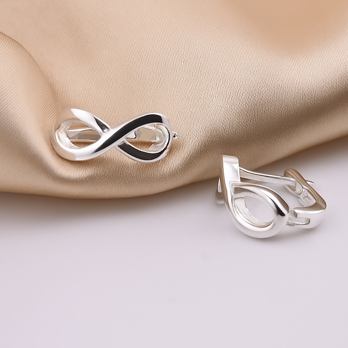 Sterling Silver 925 Infinity Symbol Hoop Earrings "Eterna" - Silver Image 2