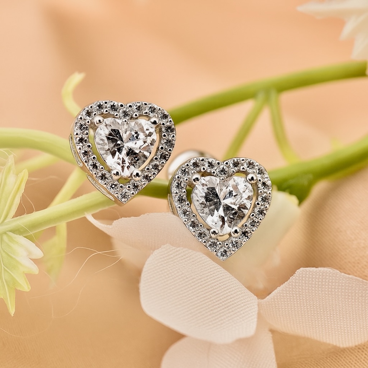Sterling Silver 925 Halo Heart CZ Stud Earrings "Ore" - Silver Image 3