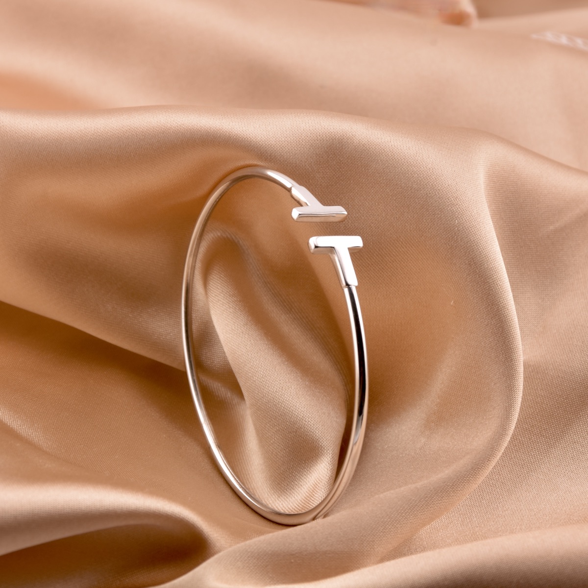 Sterling Silver 925 Open Cuff Bangle Bracelet "City" - Silver Image 2