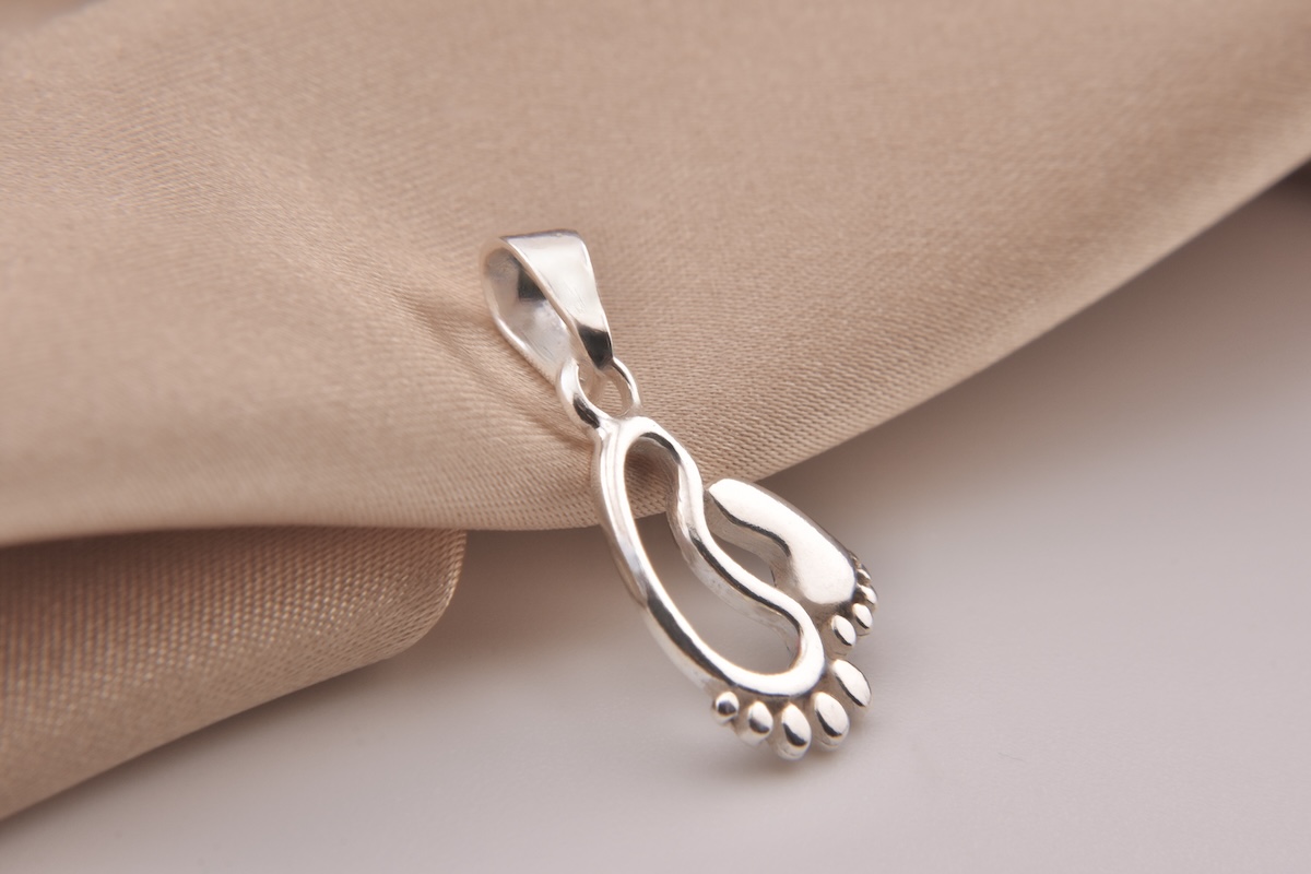Sterling Silver 925 Baby Feet Pendant "First Steps" - Silver Image 2