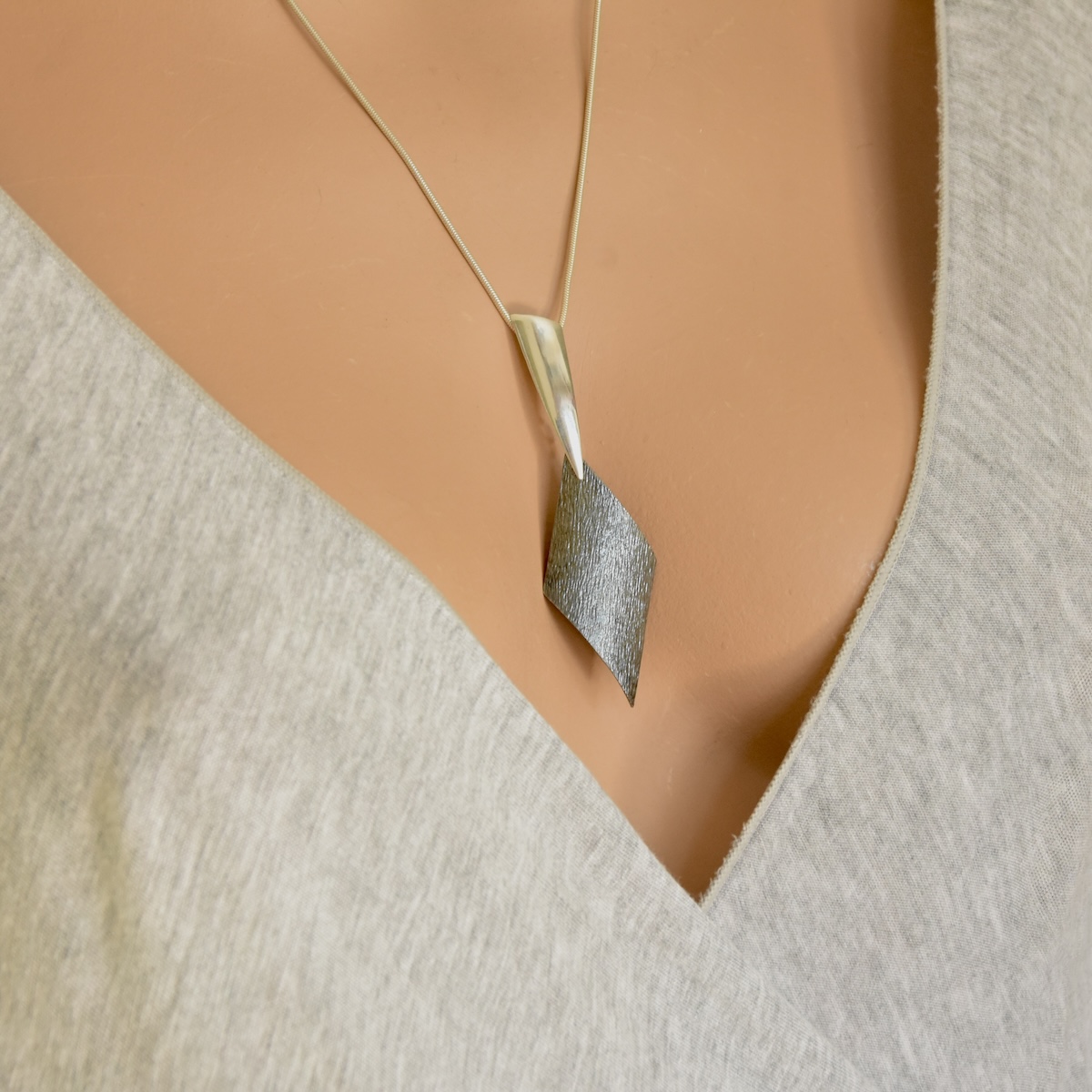 Sterling Silver 925 Textured Diamond Pendant "Callison" - Silver Image 3