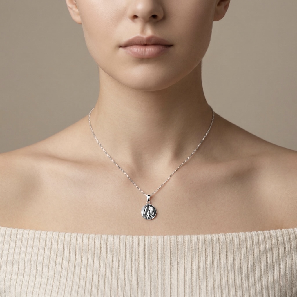 Sterling Silver 925 Virgin Mary Round Pendant "Madonna" - Image 3