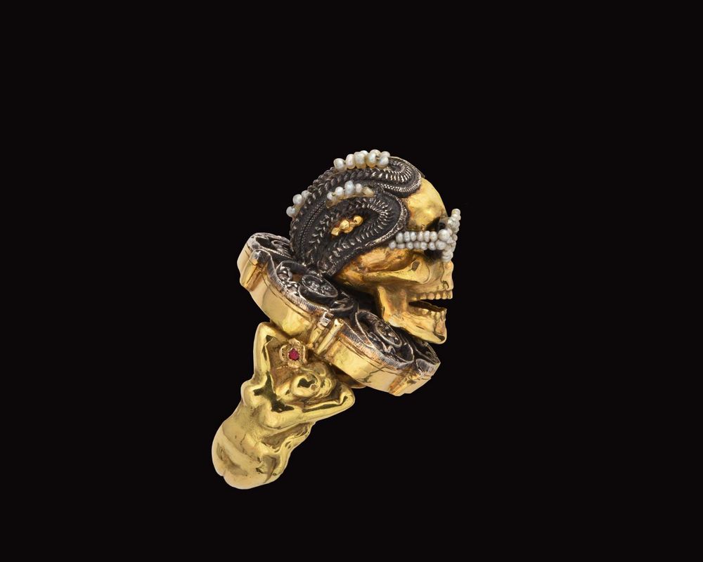 Collection de bagues Pavē Niteō x Codognato inspirées des crânes baroques