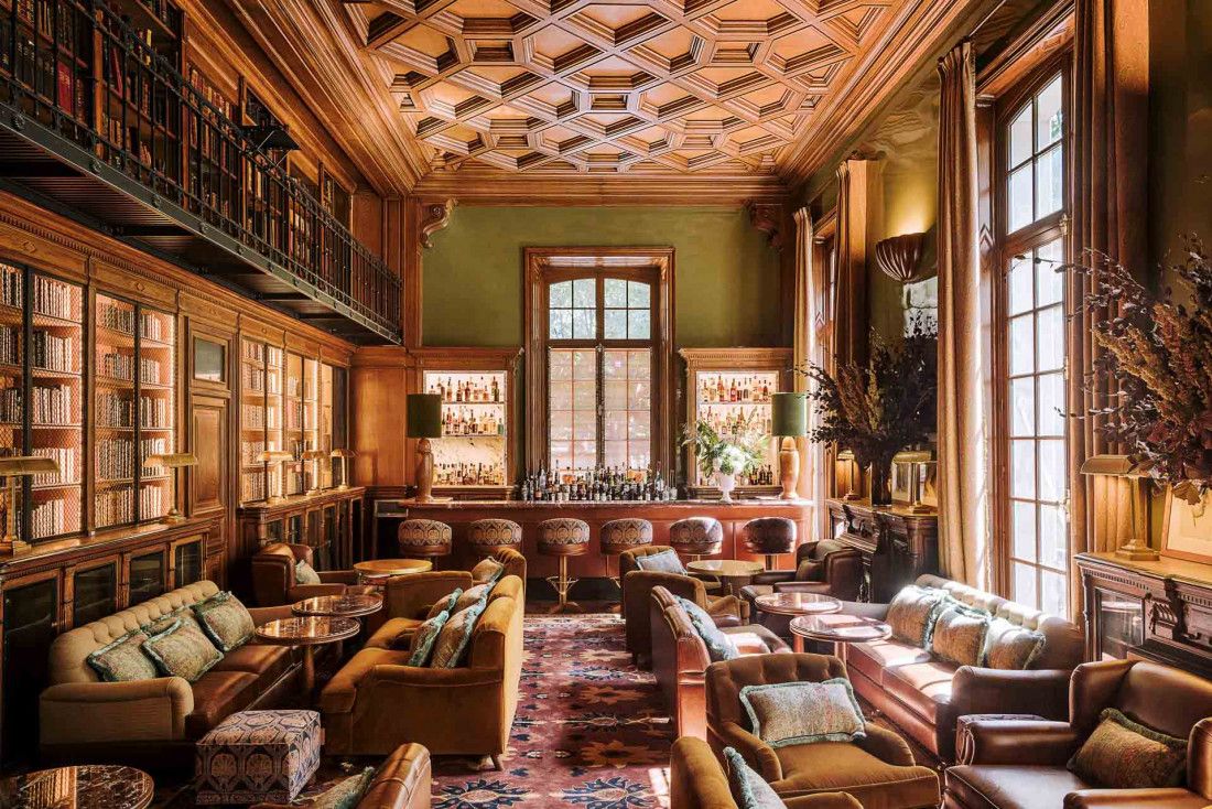 Vue imprenable sur la Tour Eiffel depuis le Shangri-La Paris