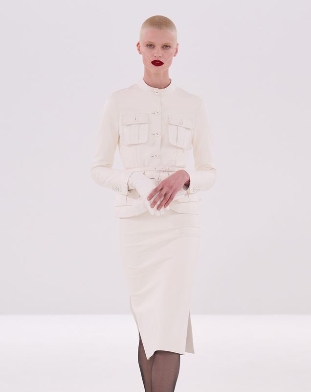 Détail d'un look Tom Ford, texture riche