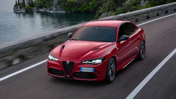 Alfa Romeo - Progression 2025 : un record mondial, mais des volumes toujours modestes - Actualités du luxe - actualités sur le luxe - actualité du luxe