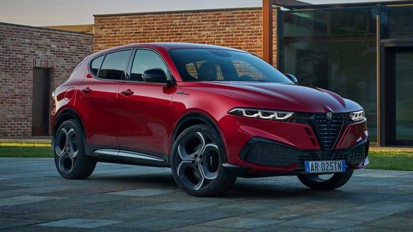 Alfa Romeo - Progression 2025 : un record mondial, mais des volumes toujours modestes - Actualités du luxe - actualités sur le luxe - actualité du luxe