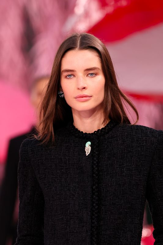 Paris Fashion Week haute couture - P/É 26 : les plus belles mises en beauté révélées - Actualités du luxe - actualités sur le luxe - actualité du luxe