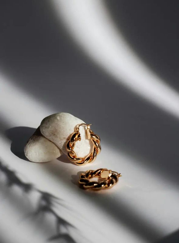 Bijoux de Seconde Main - Marché Français : 4 Français sur 10 succombent à leur attrait - Actualités du luxe - actualités sur le luxe - actualité du luxe