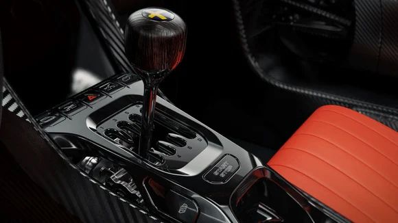 Porsche - Brevet 2026 : une idée originale pour sauver la boîte manuelle - Actualités du luxe - actualités sur le luxe - actualité du luxe