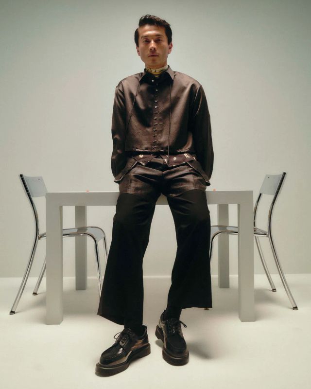 Dr. Martens x BEAMS - 50ème Anniversaire : quand le noir se réinvente avec audace - Actualités du luxe - actualités sur le luxe - actualité du luxe