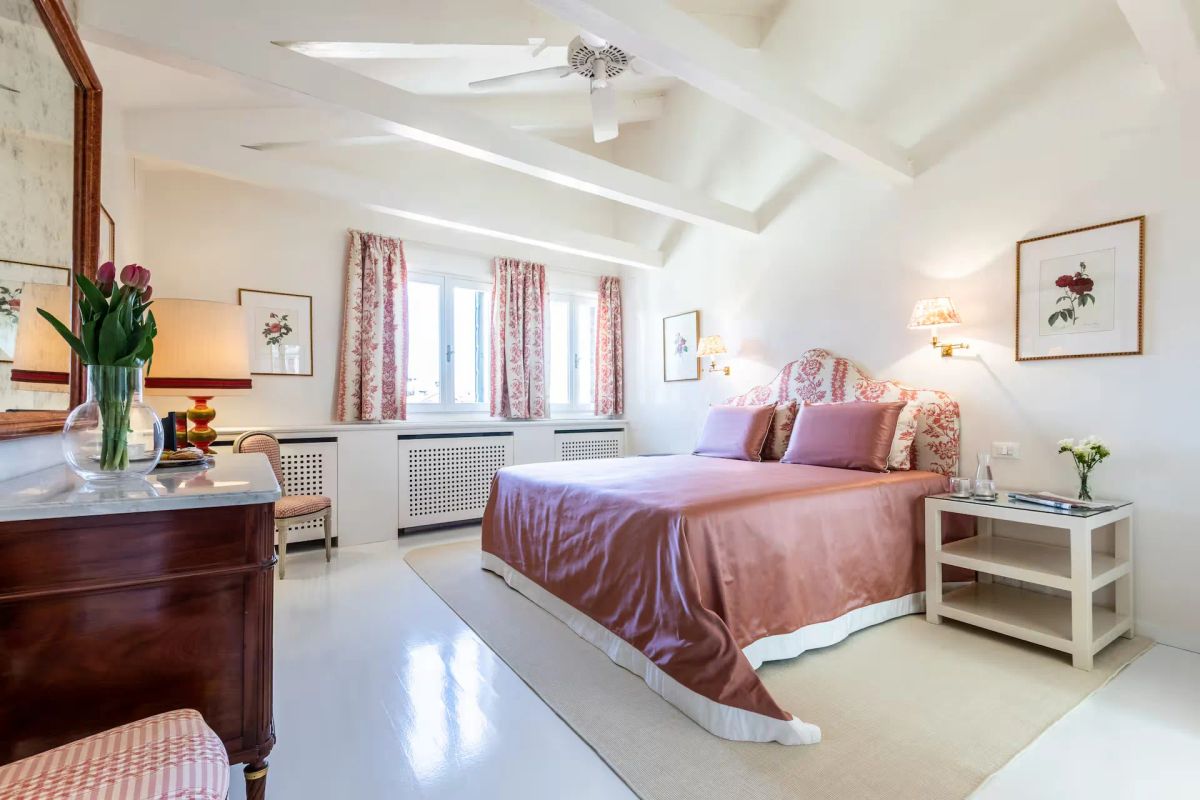 Venise - Hubert de Givenchy : un havre de luxe discret à louer sur Airbnb - Actualités du luxe - actualités sur le luxe - actualité du luxe