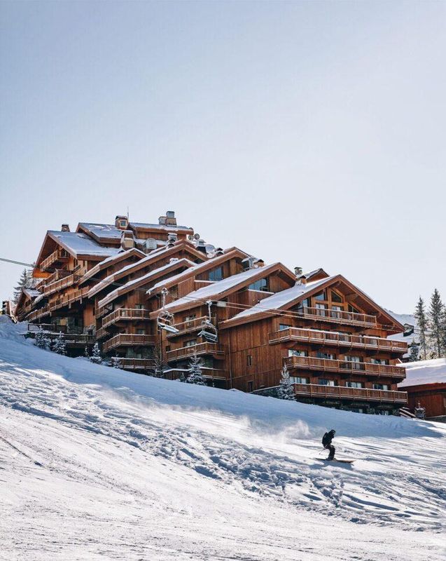 La piscine du Refuge chez la Tante, sous un ciel étoilé