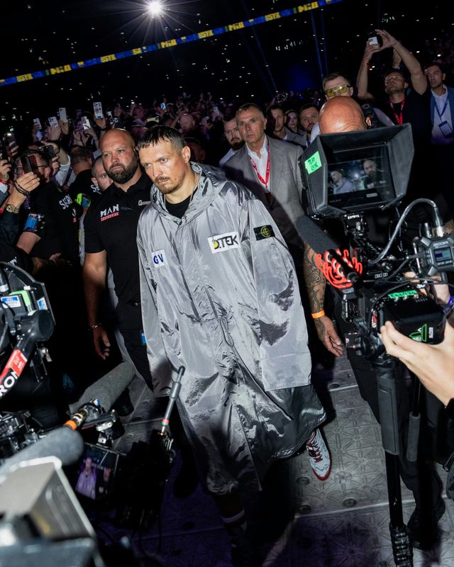 Usyk et Stone Island: une histoire bien plus profonde que l'icône - Actualités du luxe - actualités sur le luxe - actualité du luxe