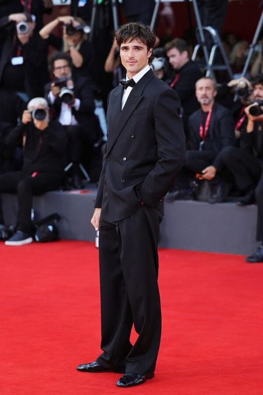 Jacob Elordi - Égérie Chanel : Le charisme australien pour Bleu de Chanel - Actualités du luxe - actualités sur le luxe - actualité du luxe