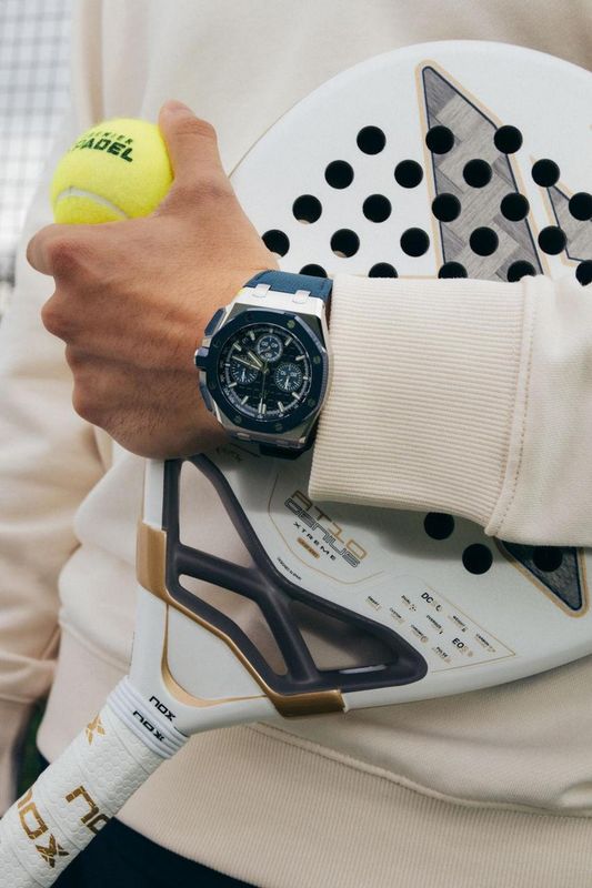 Audemars Piguet s'empare du padel: quand la haute horlogerie entre dans l'arène - Actualités du luxe - actualités sur le luxe - actualité du luxe