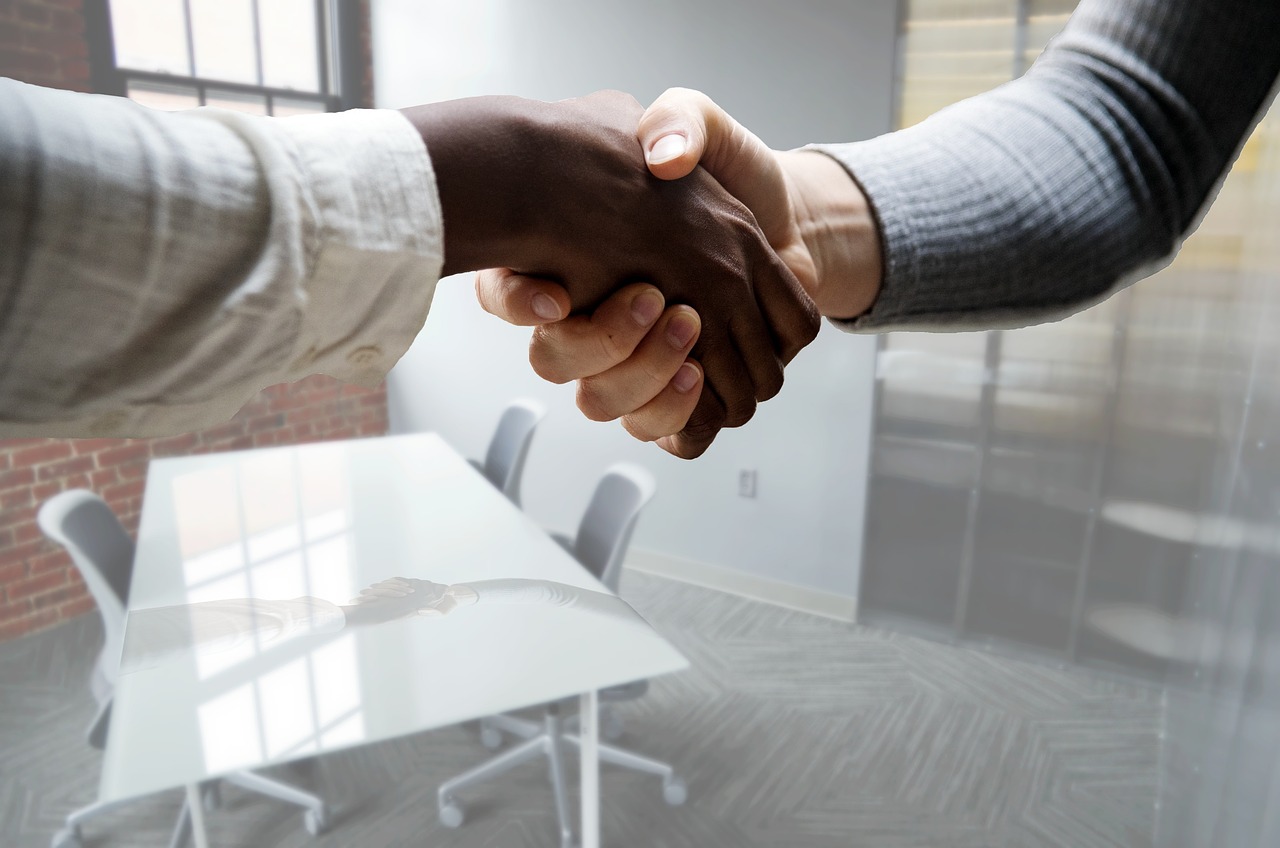 Interview preparation for career pivots helps bridge employment gaps and improve job prospects.