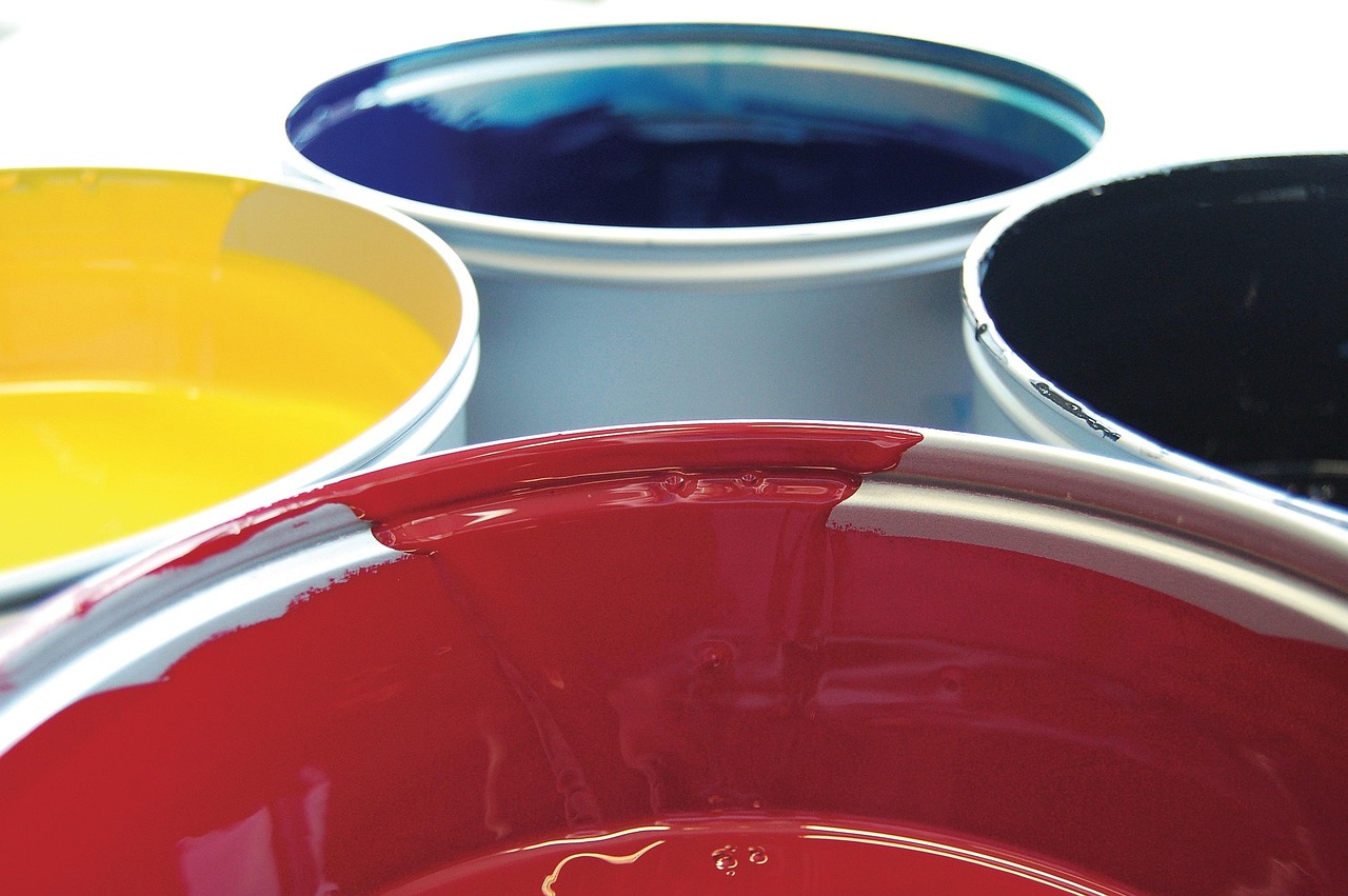 High - quality Print on Demand service by Printful and Gelato.