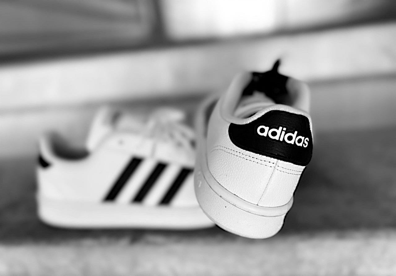 Consistent brand visuals boost trust and increase recognition.