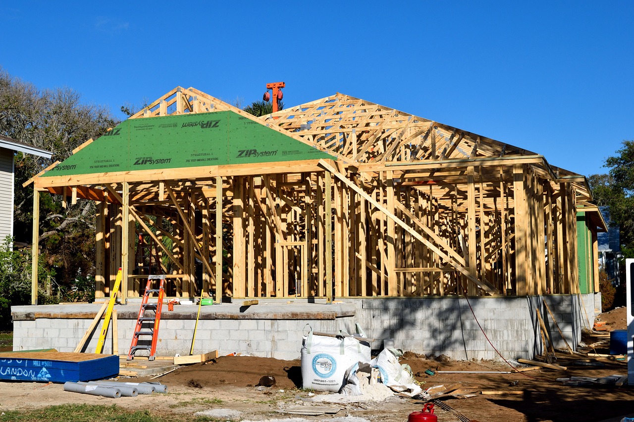 Real estate investment trust returns and moderate risk overview.