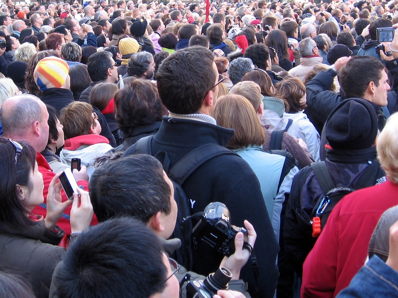 AI - powered audience targeting for effective marketing campaigns.