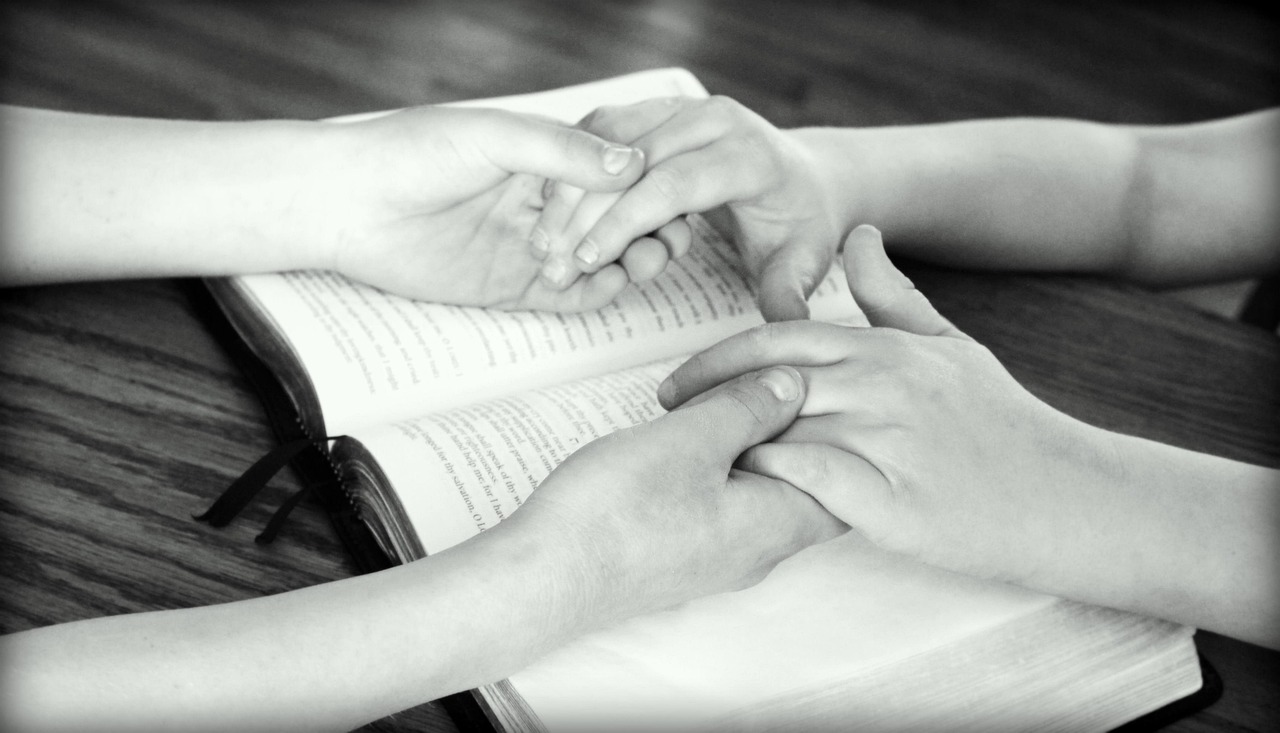 Community groups offering shelter and flood support.