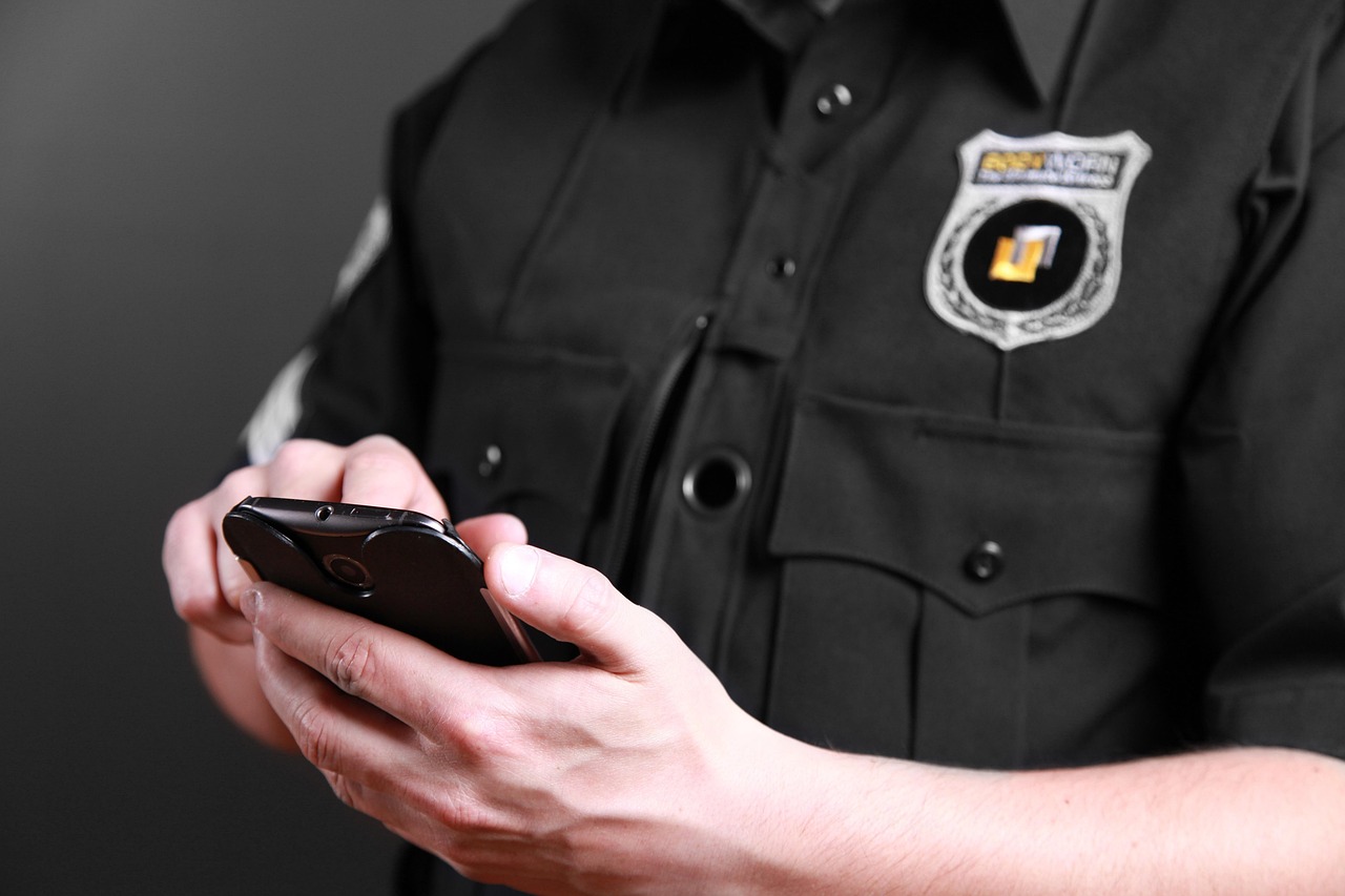 Public Safety Messaging vs Community Threat Perception Comparison.