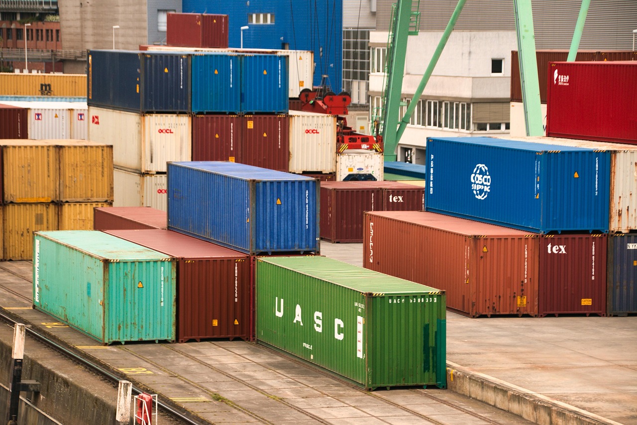 Impact of tariffs on US import costs for toys.