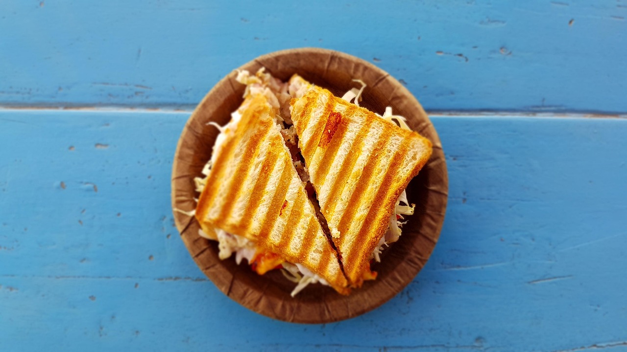 OpenTable vs Toast for Reservation and POS Integration.
