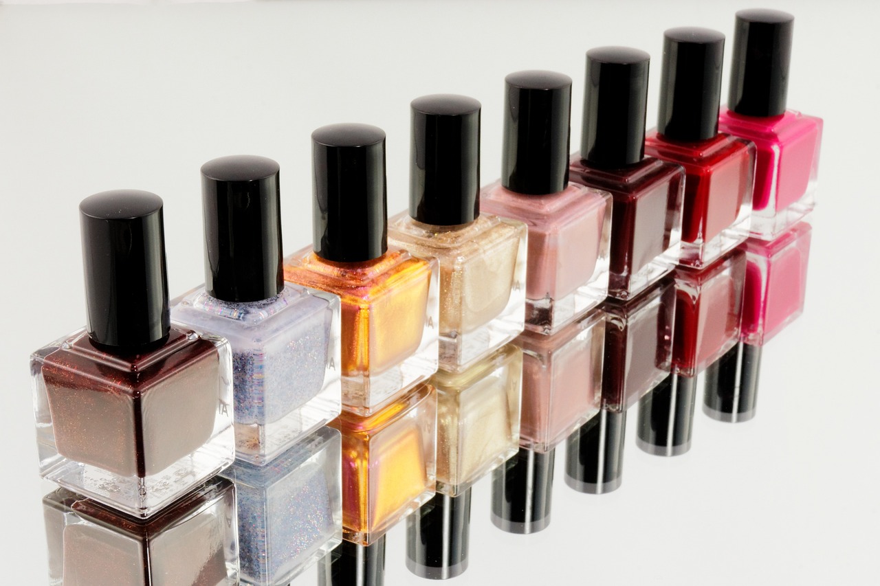 Beach towel stripe nails with fruit and ombre trends.
