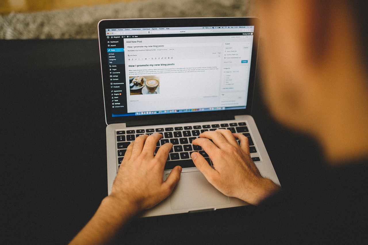 Guide with statistics for SEO content success.