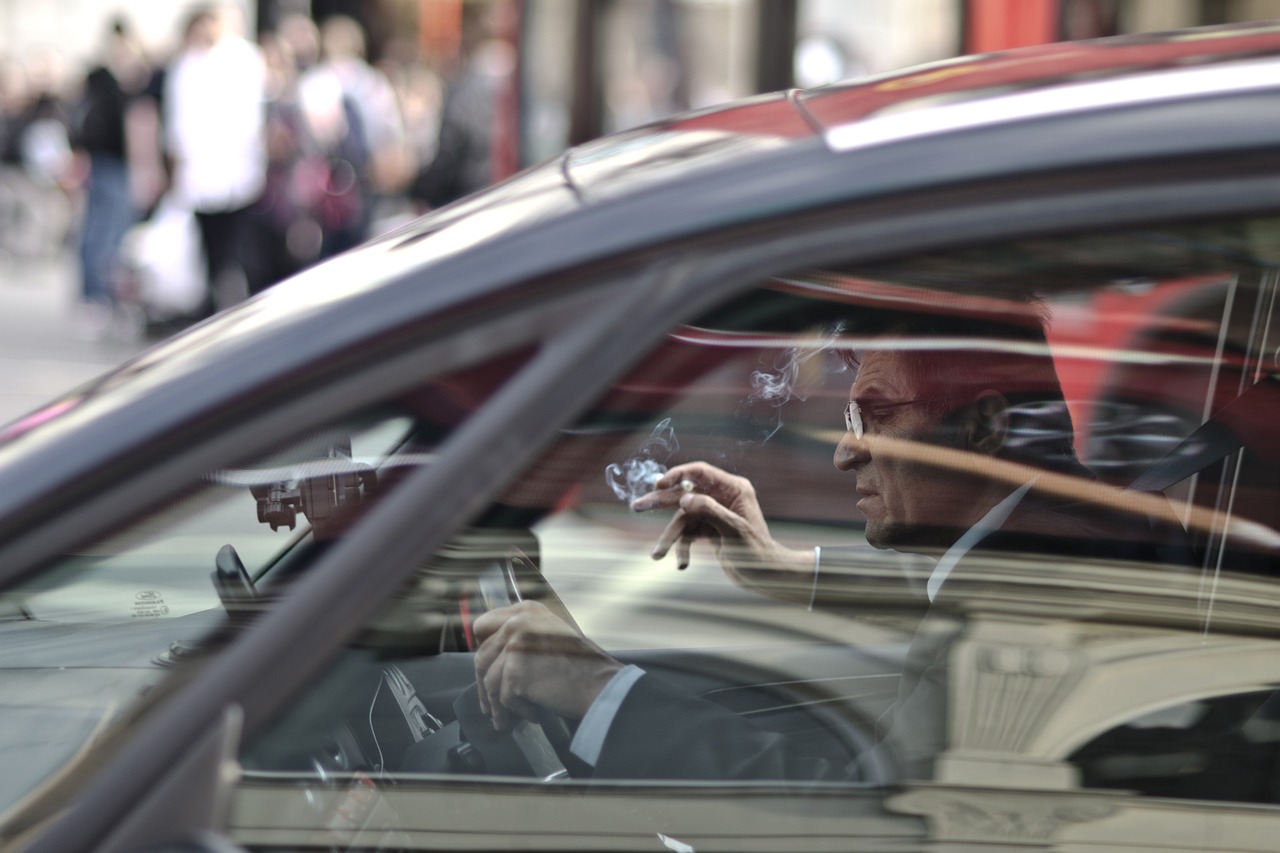 SiriusXM growth linked to US auto industry trends 2024.