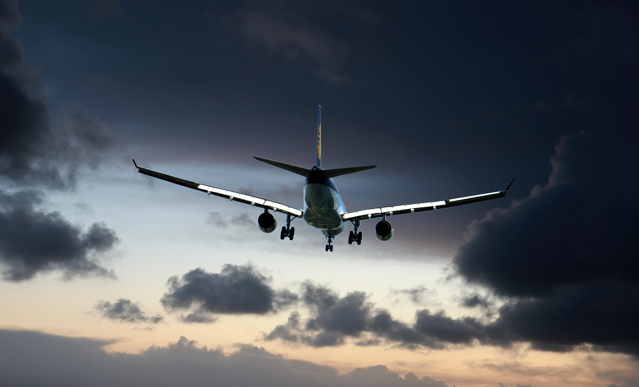 AI and Data Analytics Enhancing Aviation Operations.
