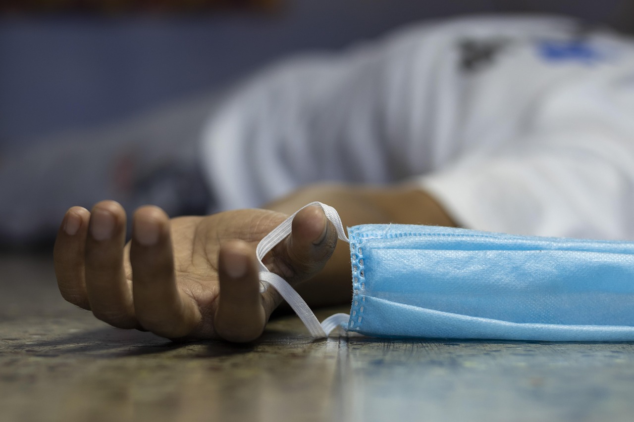 Federal food safety cutbacks risk public health concerns.