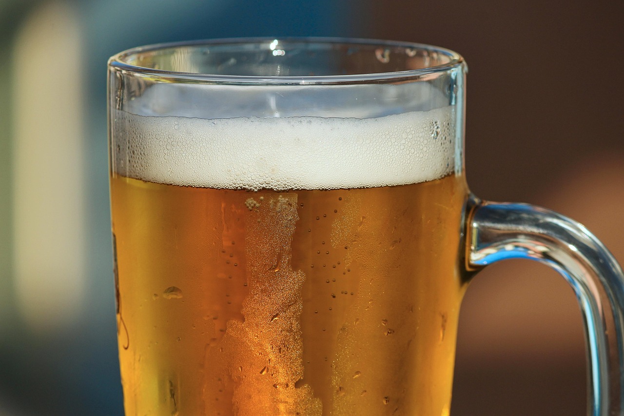 Constellation Brands Faces Economic Challenges in 2023.