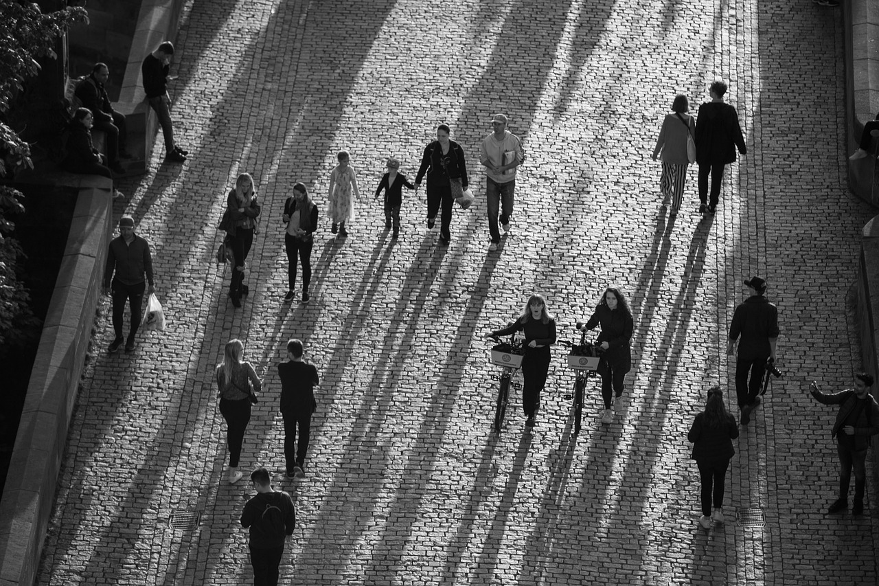 Digital marketing trends shaping e-commerce strategies 2024