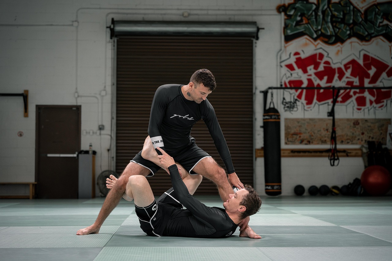 Noche UFC 2025 showcasing rising Mexican MMA stars