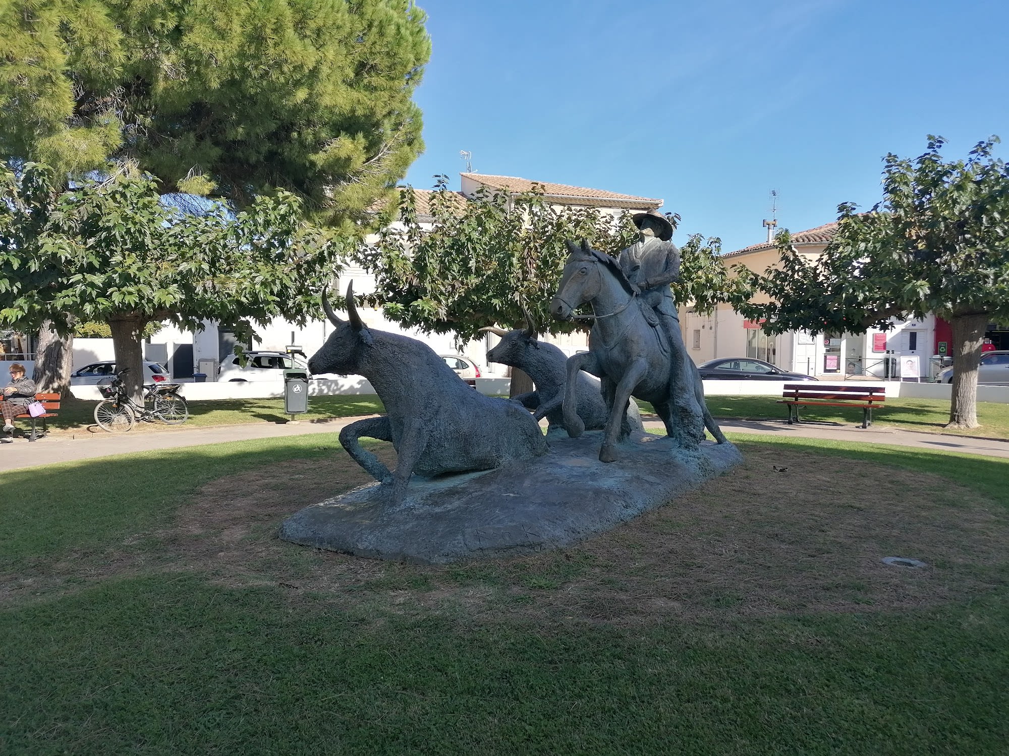 Photo de la ville d'Aimargues proche du Cabinet d'orthodontie de la vaunage du Docteur Yann Delage