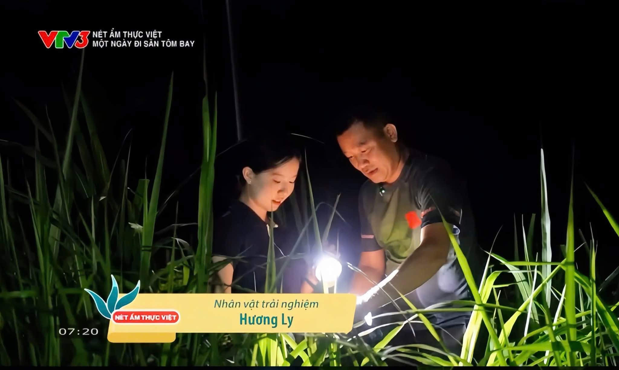 Hương Ly cùng người dân địa phương trong buổi trải nghiệm thực chiến trên sóng VTV